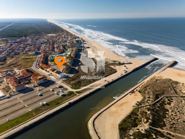 Moradia > T6 - Vieira de Leiria, Marinha Grande, Leiria - Miniatura: 49/49