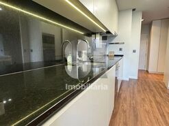 Apartamento T3 - Santo Ant�nio dos Olivais, Coimbra, Coimbra - Miniatura: 4/44