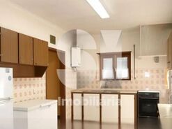 Moradia T3 - S�o Martinho da Corti�a, Arganil, Coimbra - Miniatura: 1/41