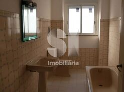 Bar/Restaurante T6 - T�bua, T�bua, Coimbra - Miniatura: 39/41