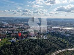 Apartamento T6 - Santo Ant�nio dos Olivais, Coimbra, Coimbra - Miniatura: 31/37