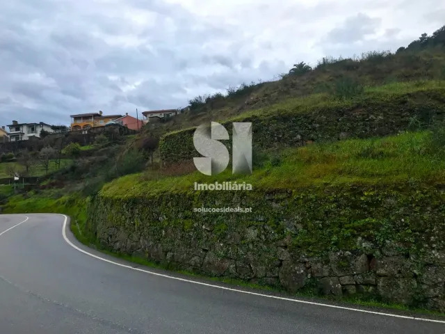 Terreno Urbano T0 - Cumieira, Santa Marta de Penagui�o, Vila Real - Imagem grande