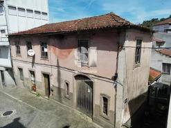 Pr�dio T0 - Vila Cova do Alva, Arganil, Coimbra