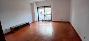Apartamento T3 - Marinha Grande, Marinha Grande, Leiria - Miniatura: 2/19