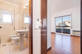 Apartamento > T6 - Coimbra, Coimbra, Coimbra - Miniatura: 11/31