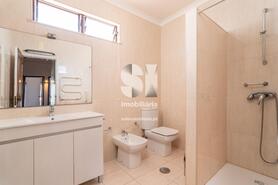 Apartamento > T6 - Coimbra, Coimbra, Coimbra - Miniatura: 24/31