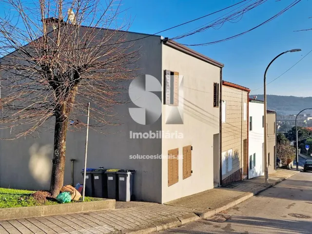 Moradia T3 - Valongo, Valongo, Porto - Miniatura: 36/37