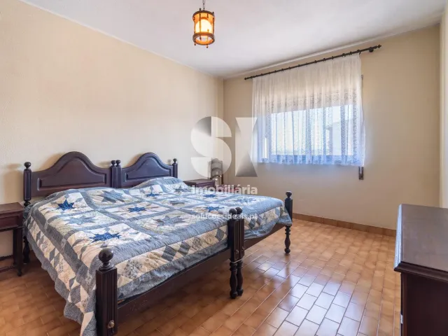 Moradia > T6 - Vieira de Leiria, Marinha Grande, Leiria - Miniatura: 30/49