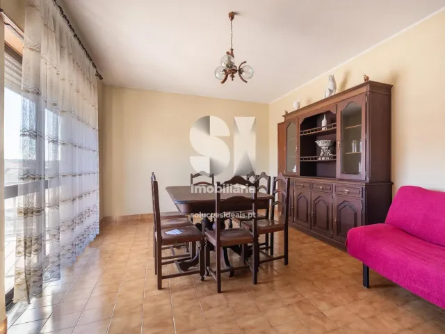 Moradia > T6 - Vieira de Leiria, Marinha Grande, Leiria - Miniatura: 34/49