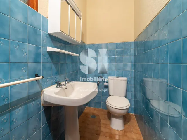 Moradia > T6 - Vieira de Leiria, Marinha Grande, Leiria - Miniatura: 44/49