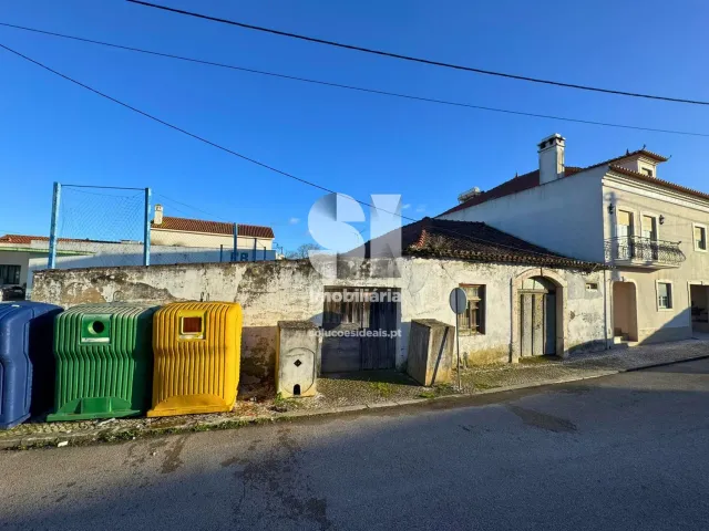 Armaz�m T0 - Dois Portos, Torres Vedras, Lisboa - Miniatura: 11/23