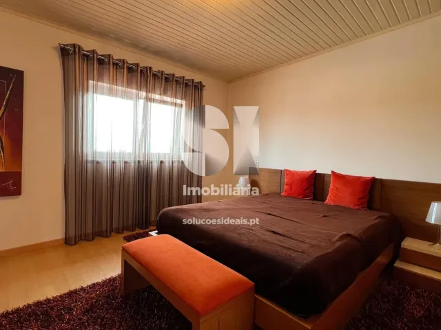 Moradia T6 - Vieira de Leiria, Marinha Grande, Leiria - Miniatura: 16/43