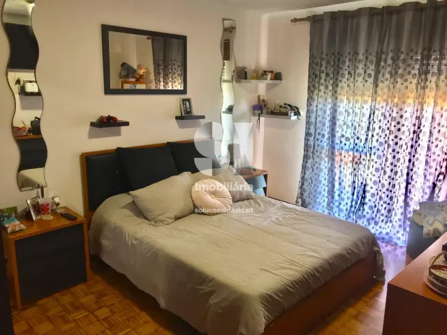 Moradia T0 - Adoufe e Vilarinho de Samard�, Vila Real, Vila Real - Miniatura: 30/49