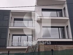 Apartamento T2 - Mansores, Arouca, Aveiro - Miniatura: 1/23