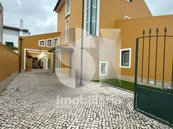 Moradia T3 - Marinha Grande, Marinha Grande, Leiria - Miniatura: 1/41