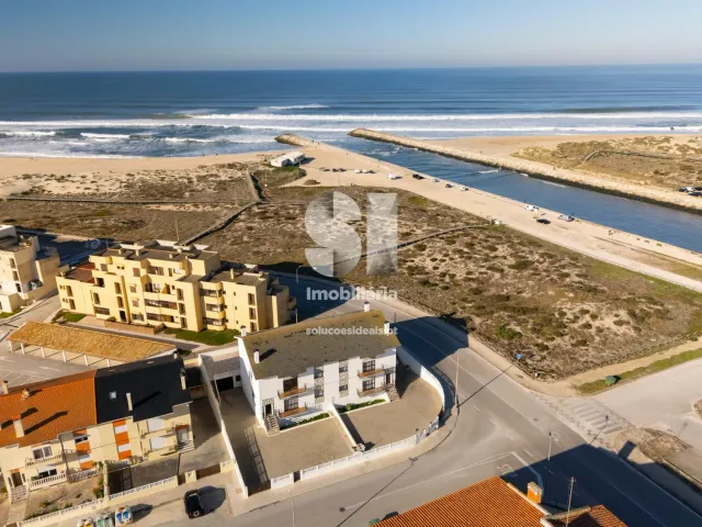 Moradia > T6 - Vieira de Leiria, Marinha Grande, Leiria - Miniatura: 33/35