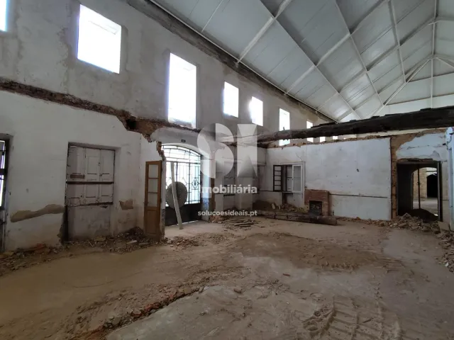 Armaz�m T0 - Arcos, Anadia, Aveiro - Miniatura: 20/32