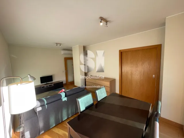 Apartamento T2 - Santo Ant�nio dos Olivais, Coimbra, Coimbra - Miniatura: 6/17