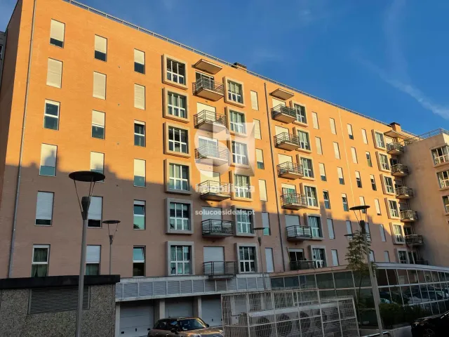 Apartamento T2 - Santo Ant�nio dos Olivais, Coimbra, Coimbra - Miniatura: 17/17