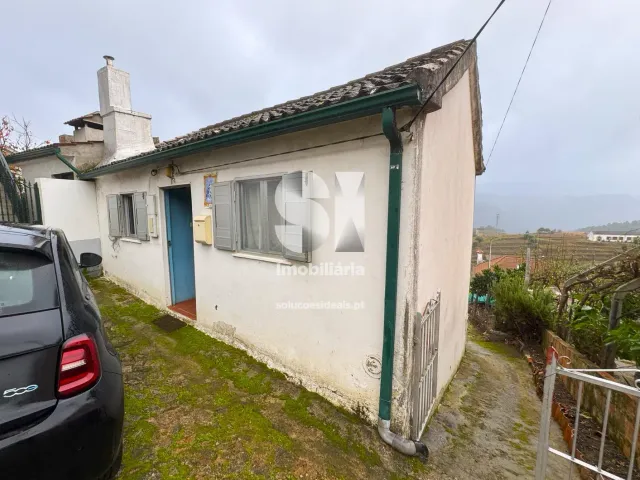 Moradia T2 - Sanfins do Douro, Alij�, Vila Real - Miniatura: 2/22