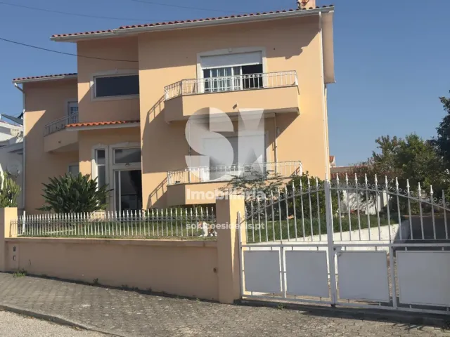 Apartamento T4 - S�o Martinho do Bispo, Coimbra, Coimbra - Miniatura: 20/22