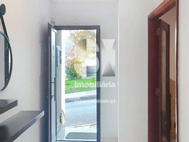 Moradia T3 - Valongo, Valongo, Porto - Miniatura: 2/35