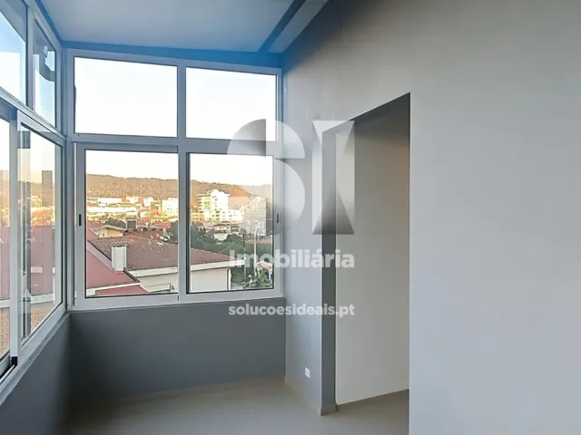 Moradia T3 - Valongo, Valongo, Porto - Miniatura: 24/35