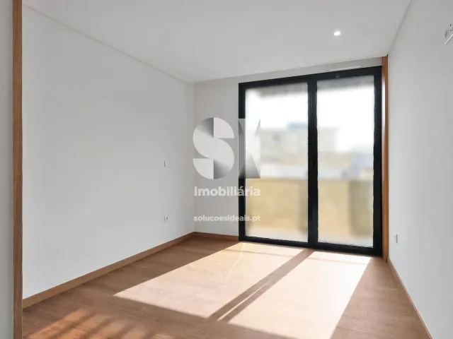 Moradia T2 - A Ver-o-Mar, P�voa de Varzim, Porto - Miniatura: 16/19