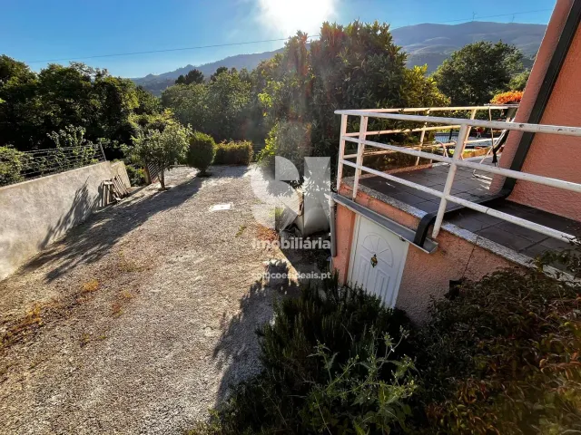 Moradia T5 - Adoufe e Vilarinho de Samard�, Vila Real, Vila Real - Miniatura: 3/49