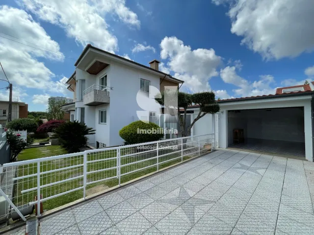 Moradia T6 - Maia, Maia, Porto - Miniatura: 8/45