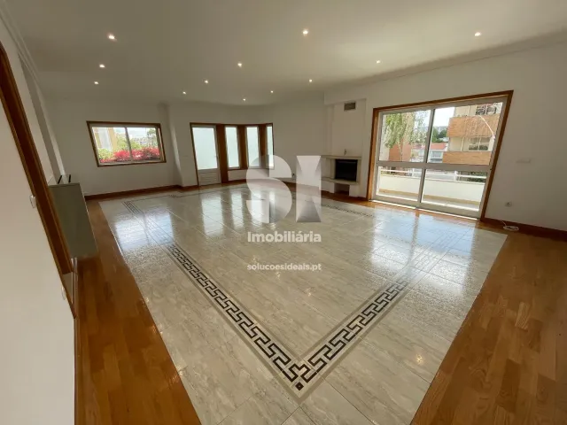 Moradia T6 - Maia, Maia, Porto - Miniatura: 15/45