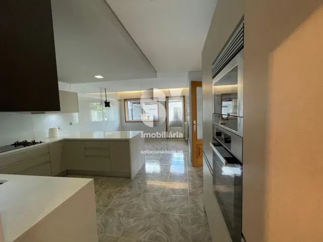 Moradia T6 - Maia, Maia, Porto - Miniatura: 22/45