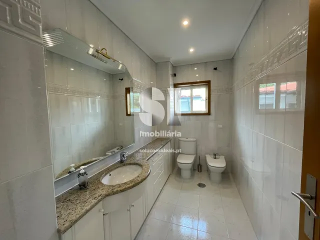 Moradia T6 - Maia, Maia, Porto - Miniatura: 25/45