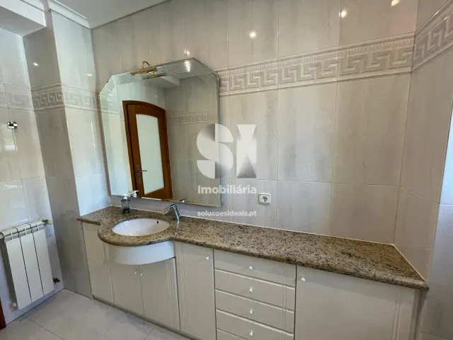 Moradia T6 - Maia, Maia, Porto - Miniatura: 26/45