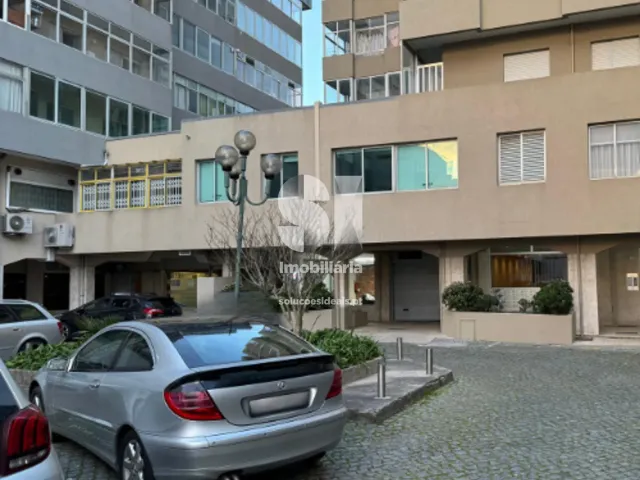 Com�rcio T0 - P�voa de Varzim, P�voa de Varzim, Porto - Miniatura: 2/8