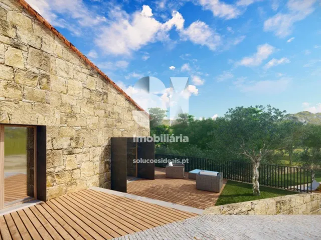 Moradia T0 - S�o Martinho de Antas e Paradela de Gui�es, Sabrosa, Vila Real - Miniatura: 2/18