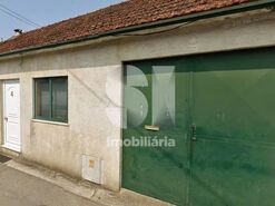 Moradia T0 - REQUEIXO, NOSSA SENHORA DE F�TIMA E NARIZ, Aveiro, Aveiro - Miniatura: 1/2