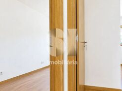 Moradia T2 - Santa Clara, Coimbra, Coimbra - Miniatura: 9/17
