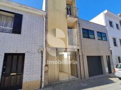 Moradia T4 - P�voa de Varzim, P�voa de Varzim, Porto - Miniatura: 10/23