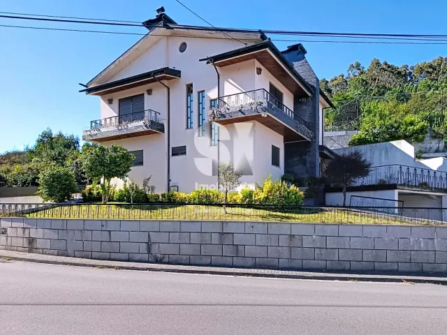 Moradia T3 - Rebordosa, Paredes, Porto