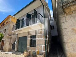 Moradia T2 - S�o Martinho de Antas e Paradela de Gui�es, Sabrosa, Vila Real