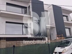 Apartamento T2 - Mansores, Arouca, Aveiro