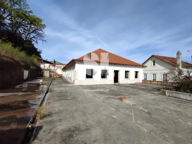 Armaz�m T0 - Arcos, Anadia, Aveiro - Miniatura: 5/32