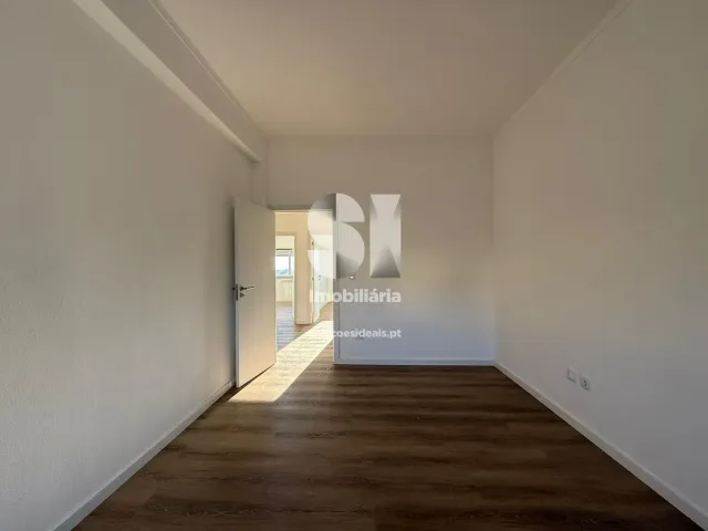 Apartamento T3 - Fail, Viseu, Viseu - Miniatura: 25/39