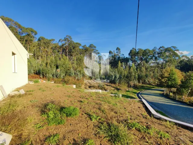 Moradia T3 - Espinho, Braga, Braga - Miniatura: 33/44