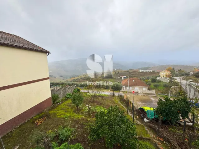 Moradia T2 - Sanfins do Douro, Alij�, Vila Real - Miniatura: 4/22