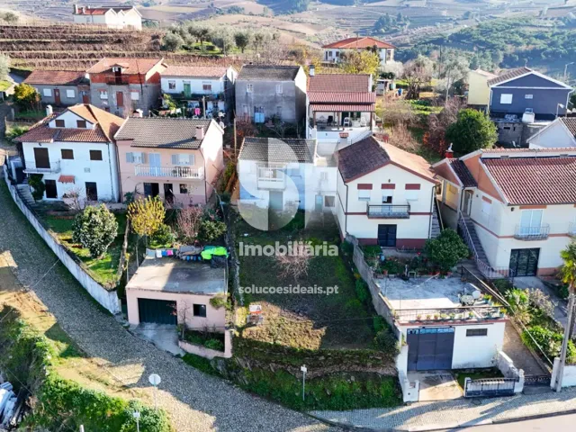 Moradia T2 - Sanfins do Douro, Alij�, Vila Real - Miniatura: 6/22