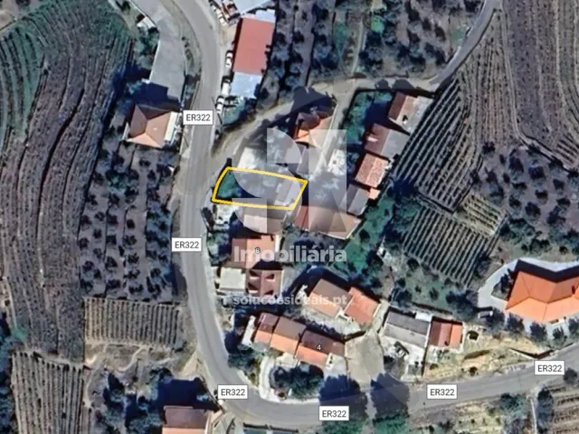 Moradia T2 - Sanfins do Douro, Alij�, Vila Real - Miniatura: 22/22