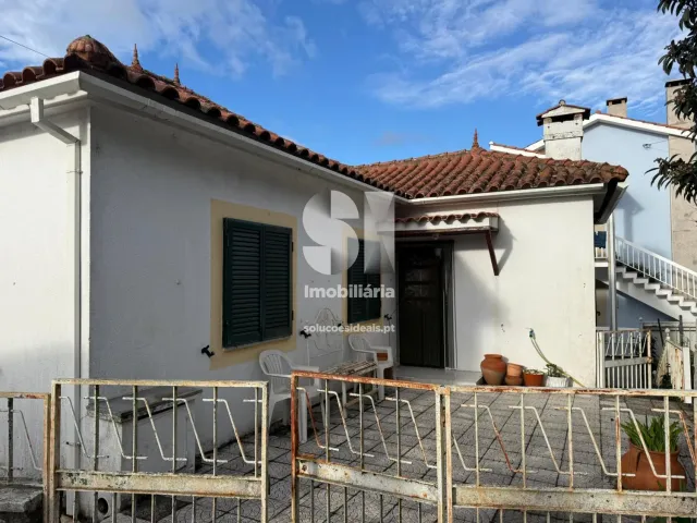 Moradia T0 - Repeses, Viseu, Viseu - Miniatura: 1/17