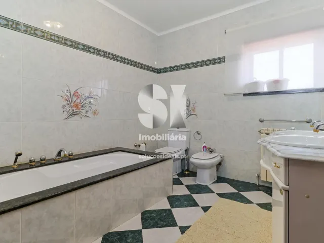 Moradia T5 - Cernache, Coimbra, Coimbra - Miniatura: 31/44